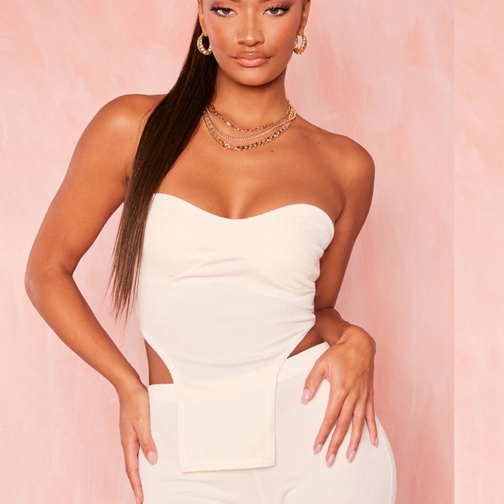 Pretty little thing NWT cream crinkle rib curved hem corset top women's size 10